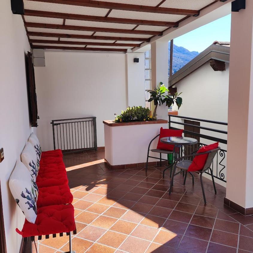 Appartamenti La Terrazza Pasturo Esterno foto